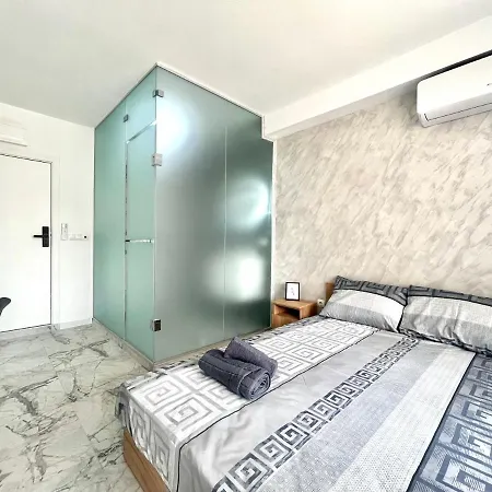 Glassroom- самостоятелна Private Apartment